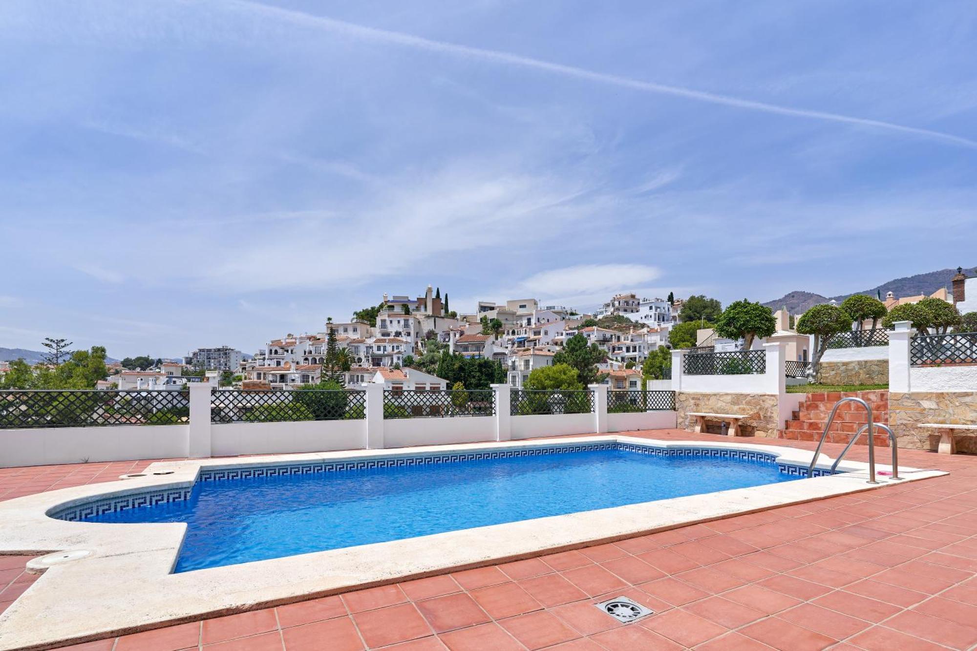 One Bedroom Penthouse Nerja Ngoại thất bức ảnh